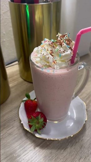 Erdbeer-Shake 🍓🥤 | super schnell & cremig