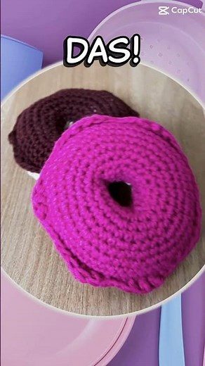 Vom Wollknäuel zum Kinderküchen Donut #häkeln #diy #spielen #amigurumi #häkelnfüranfänger