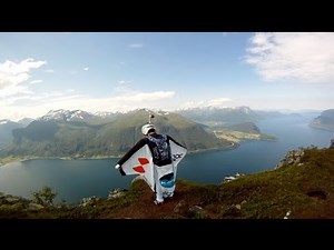 ‪GoPro 3D: Wingsuit Base Jumping in Norway with GoPro Bombsquad‬