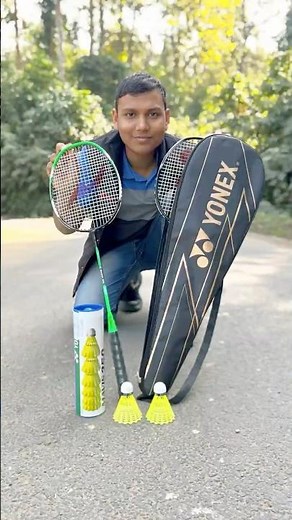 Normal Badminton Racket Vs Yonex Astrox Unboxing 2