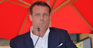 Tony Robbins warns Americans on IRAs, 401(k)s and a tax fact