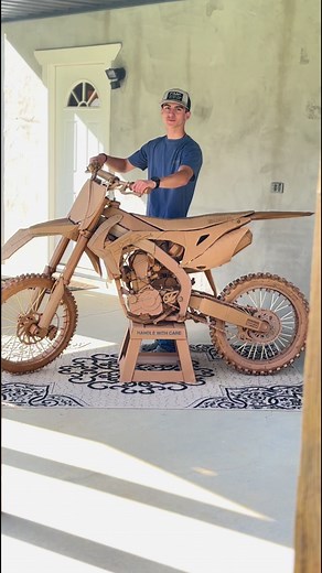 Cardboard Dirt Bike Creations: DIY Honda 969 Motorcycle