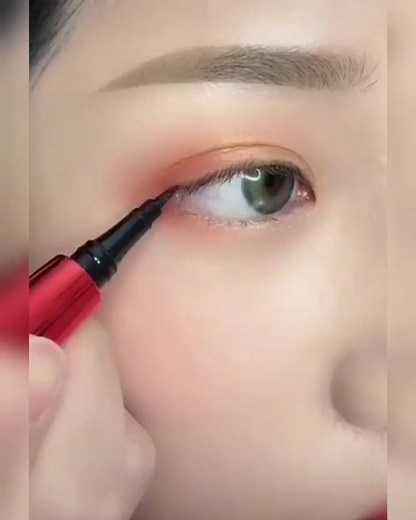 TUTORIAL MAKE UP INDONESIA | Ada nggak nih yg belum bisa bikin wing eyeliner??? 🙋‍♀️🙋‍♂️ Tag orangnya . . . . . 抖音ID 1916221438 | Instagram