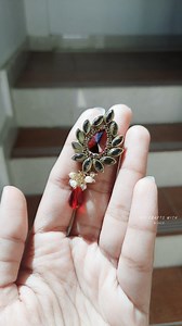 1.7K reactions · 31 shares | Diy Brooch Pin / Saree Pin ❤️ . . . #diy #diyjewelrymaking #handmadejewelry #handmadewithlove #brooch #sareepin #reels #reelkarofeelkaro #reelsindia #explorepage #foryoupage | Diy Craft With Minnie | Facebook