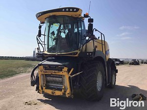 2016 New Holland FR850 Self-Propelled Forage Harvester | Agriculture