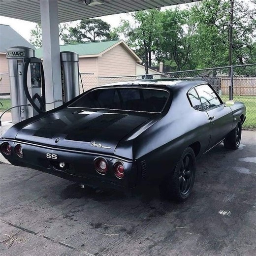 Fixing The 235 Chevy Head That STUCK A Valve Guide! | Muscle Cars | Facebook