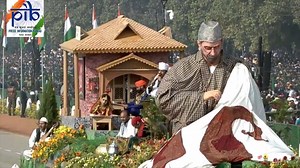 143K views · 498 shares | With a theme of Back to Village, here is the tableau of Union Territory of #JammuAndKashmir followed by Punjab, showcasing 550th birth anniversary of Sri #GuruNanakDev Ji #RepublicDay2020 #RepublicDay | Press Information Bureau - PIB, Government of India | Facebook