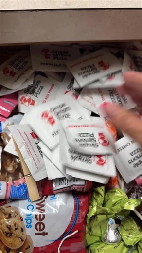 Do y’all have a junk drawer?!?! 🙋‍♀️ Well, I have a few! 🤣 | The Lazy K Kitchen