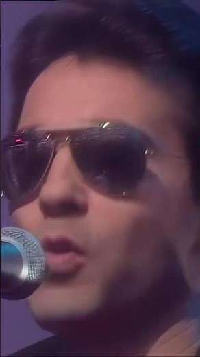 The Timeless Magic of FR David's 'Words' 🎶 #80smusic #nostalgia #shorts