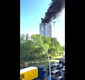 Germany: Fire Erupts at High-Rise in Berlin, Explosions Reported 2