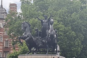 Boadicea and Her Daughters Statue - WWP