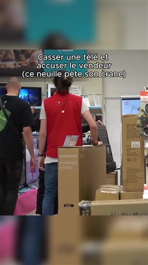 Prank hilarant avec une télévision cassée