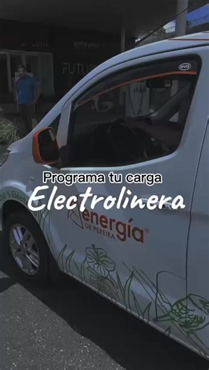 Energía de Pereira y meep te informan: ¡En esta temporada programa la carga de tu carro eléctrico en nuestra electrolinera!👇🤝 Te dejamos los mejores horarios para que cargues tu carro eléctrico, sin esperas, sin demoras… recuerda que debes descargar nuestra App meep para que verifiques la disponibilidad de cada una de nuestras estaciones de carga, en tiempo real.🧐✍🏻 | La Chiva Noticias