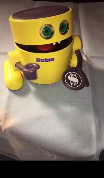 90s Time Capsule: Robie the Robotic Banker #coinbank #90stimecapsule #robottoy | ToonDesk