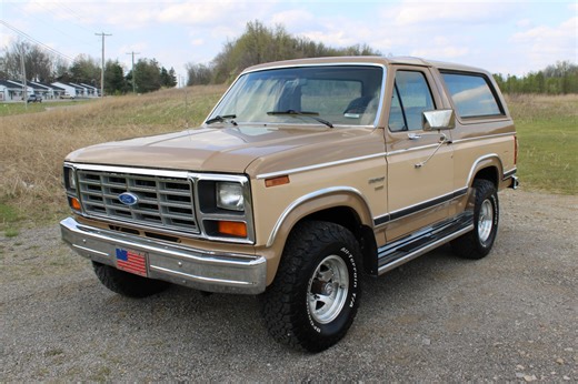 No Reserve: 1983 Ford Bronco XLT 5.8L