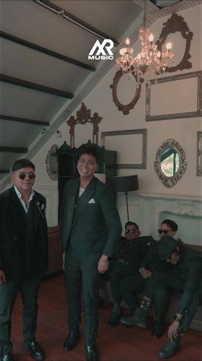 Jahat Angah Scam Korang semua 💔 Papepon jgn lupa support lagu baru dari kami di Youtube AR Music @AR Music Entertainment @Angah_Razif_Projectorband #MaafkanlahAku #projectorband #armusic #rusamusic #mvmmusic