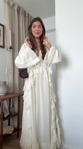 Flutter Sleeve Dress Haul from Pretty Little Thing