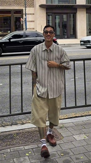 단추 3개까지는 괜찮잖아?