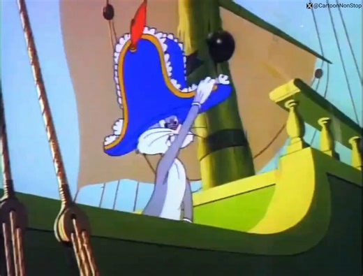 Captain of ship fighting back 🫡