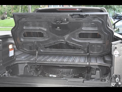 Honda Ridgeline - How to lock the trunk