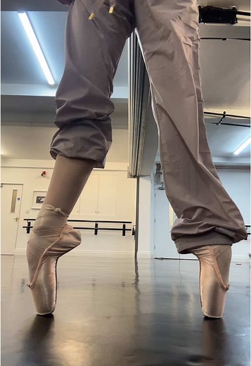 Trying Out New Suffolk Pointe Shoes for Ballet