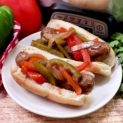 These Crock Pot Sausage and Peppers are so tasty and incredibly flavorful and simple to make. Italian sausage, peppers, onions and seasoning. Recipe: https://www.thecountrycook.net/crock-pot-sausage-and-peppers/ | The Country Cook
