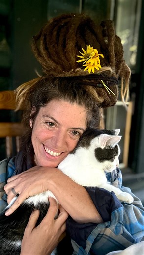 Kara Seymour / Pasta ✞ Prayers on Instagram: "When we stop having conversations with one another, when we silence instead of listen, we enter dangerous territory. Think about a marriage: when communication breaks down, the relationship is in trouble. The same is true with neighbors, coworkers, classmates, friends, even family. If we all thought the same, the world would be unbearably boring and unproductive. Real growth, whether in business, relationships, or communities, comes from different pe