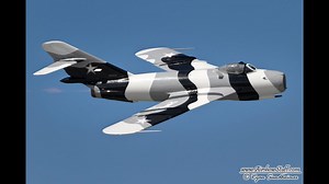 Watch two rival fighter jets chase each other at low level