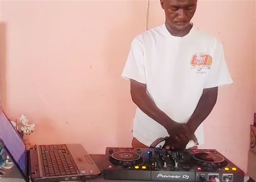 Tribby On Chokslem🔥🔥💃🏿 Dj Cassius SA🎚️🎛️🎚️🙌 #sama28 #Trending #PhalaborwaDjs
