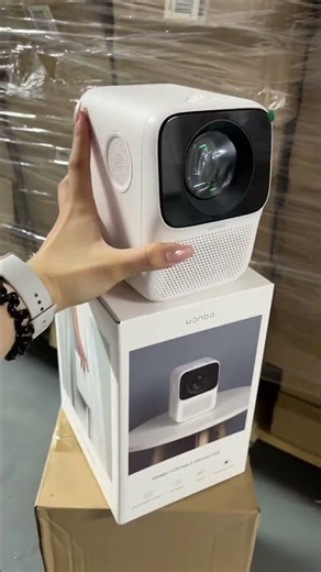 Wanbo T2 Max portable projector features compact lightweight body, electronic keystone correction