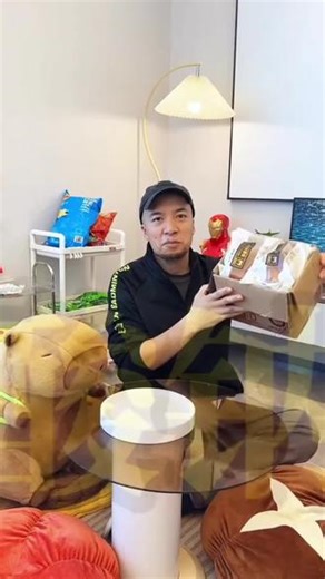 飞哥找工厂合作做的面包，配料表干净，味道很香没有香精味！#辛吉飞 #面包推荐 #老式面包 #早餐面包 #好物推荐🔥