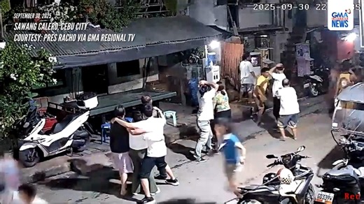 923K views · 14K reactions | PANOORIN: Nakuhanan sa CCTV ng pamilya Rancho sa Barangay Sawang Calero, Cebu City ang pagyanig dulot ng magnitude 6.9 na lindol na tumama sa Bogo City, Cebu nitong Martes, September 30, 2025. COURTESY: Pres Racho via GMA Regional TV | GMA News | Facebook