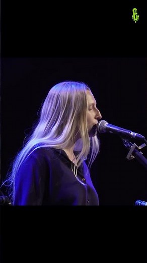 eTown finale with Billie Marten & Dean Johnson - "I've Just Seen A Face / Stand By Me"