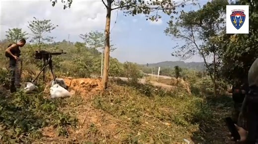 克伦军击落直升机，造成埃敏南准将、3 名少校和 1 名上尉死亡