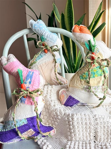 Bunny,vintage Quilt, Easter Bunny, Quilt Bunny, Farmhouse Bunny, Easter Decor,vintage Fan Quilt, Quilt,repurposed,upcycled, Cottage Core - Etsy