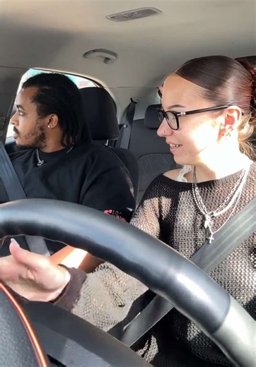 I stalled in front of my date — how to handle an embarrassing driving stall