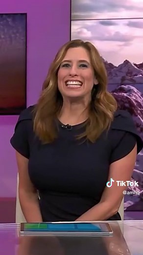 This is why we love @stephanie_abrams! #weather #newsanchor #livetv #meteorologist #fyp #stephanieabrams