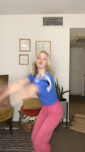 @realadamrose but 1000% energy. #tiktokdance101