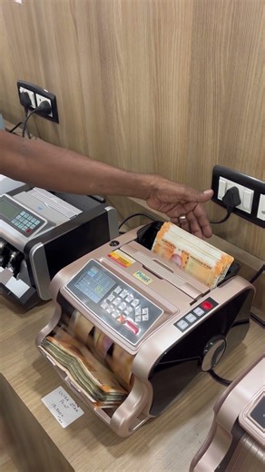 Point cash counting machine