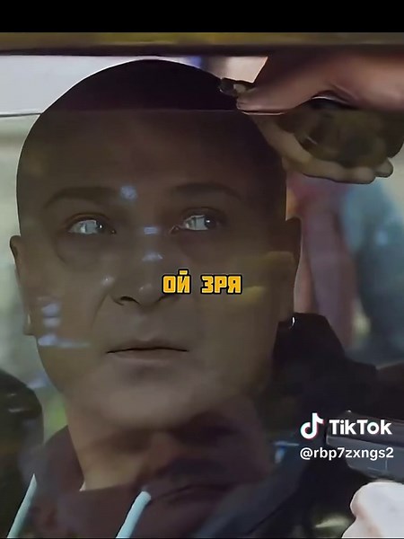 BREAKING NEWS | MISS UNIVERSE 2025 What no one expected just happened in Thailand Mr. Nawat Itsaragrisil, director of Miss Grand International, publicly lashed out at Fatima Bosh and the Miss Universe Mexico organization, generating a strong controversy during the band imposition event. Facing tension, Nawat decided to withdraw from the event, while several female candidates opted to leave the ceremony in disagreement with the incident. If it were not enough, the current Miss Universe, Victoria,