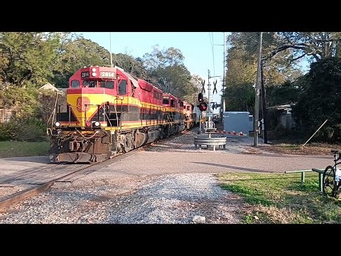 CPKC L60 through Baton Rouge
