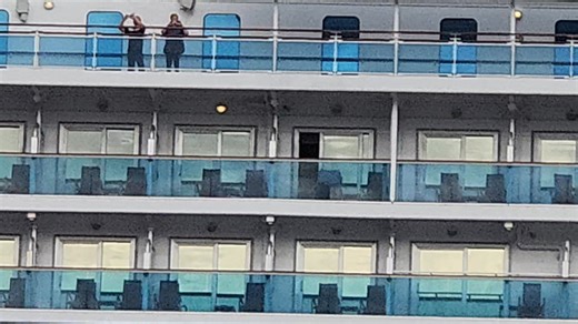 Compared to the building our ship is huge, but I have been on one double the size. Just unbelievable this floats huh lol 😆 And hopefully KEEPS floating 🙏🤣 | The WorldTraveling Truckers PICS