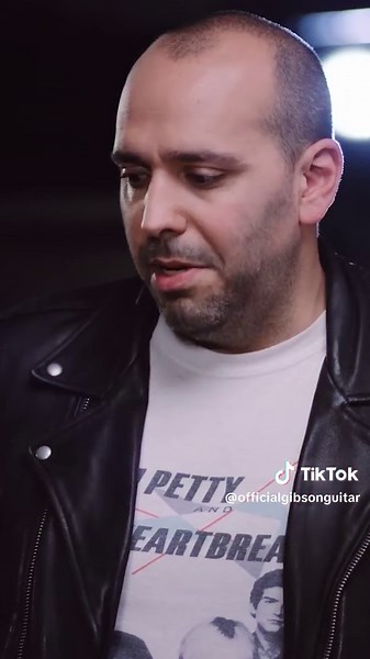 Slash's Jessica Les Paul: A Gibson Legend