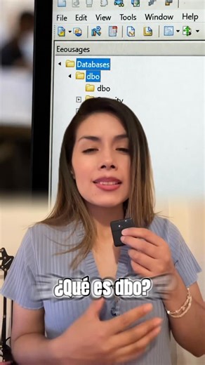 Astrit Valdivia👩🏻‍💻 on Instagram: "¿Qué es dbo y por qué aparece en todas las tablas de SQL Server? 👀 Si estás empezando en bases de datos, seguro viste algo como: 👉 dbo.Clientes 👉 dbo.Productos 🧠 dbo significa Database Owner Es el esquema predeterminado y representa al propietario de la base de datos. 📌 dbo NO es la tabla 📌 dbo NO es la base de datos 📌 Es el esquema donde se organizan los objetos Entender esto es clave para comprender cómo funciona la estructura interna en SQL Server.