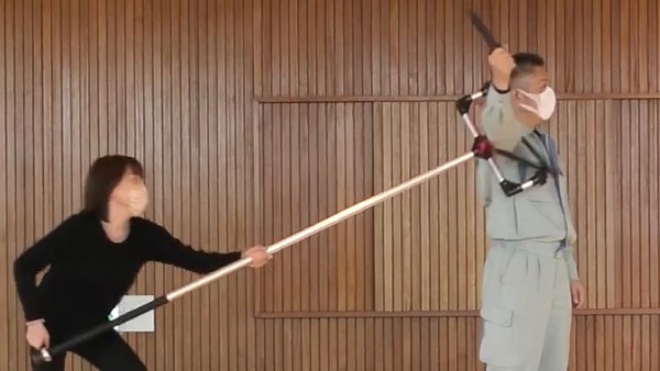 Japan: Sasumata soll Messerangreifer stoppen