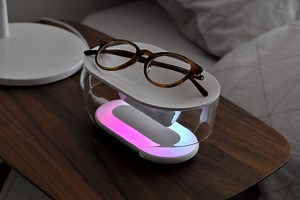 This smart bedside assistant & wireless charger uses mood light to improve your sleep routine and reduce stress - Yanko Design