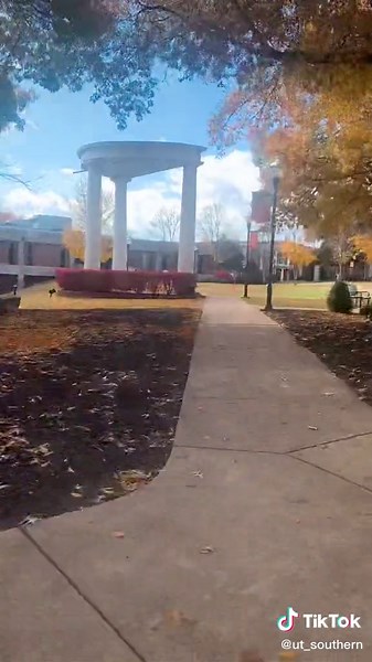 Explore UT Southern Campus in 24 Seconds