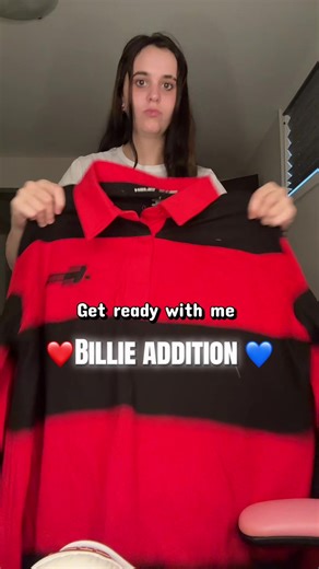 Get ready with me Billie addition ❤️💙 @BILLIE EILISH #billieeilish #grwm #fyp #billiefan #makoyahsgiveaways