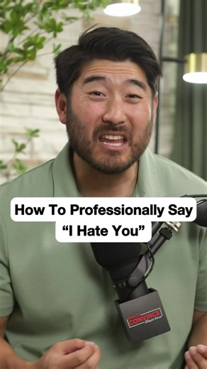You don’t have to like someone to stay professional. Clear distance says everything. Click the link in my bio for my free Anger Translator Guide 🤝 #communicationtips #confidencecoach #professionalboundaries #assertivenessskills