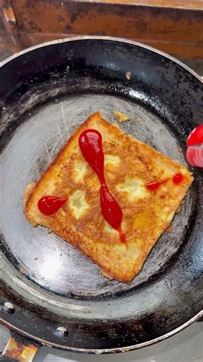 Bread Omelette Viral Recipe #shorts #asmr #cooking #food #recipe #omlet #breakfast #swiftvlog